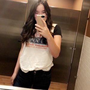 Meet your Posher, Devin